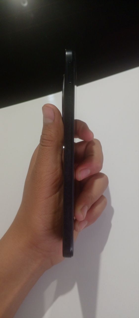 Redmi 14 c rangi qora 6/128 gb