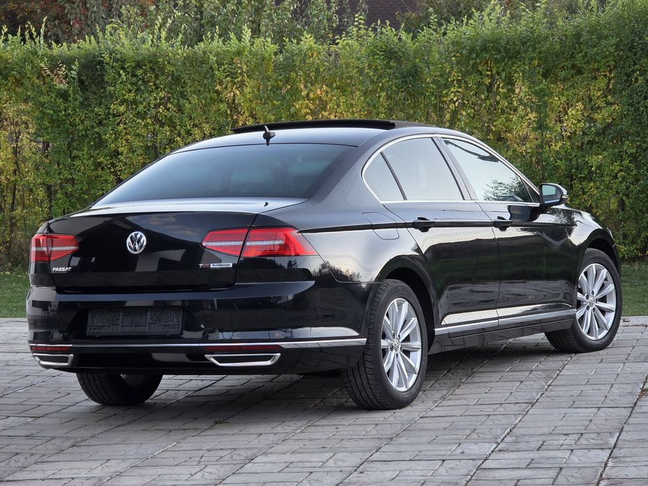 Volkswagen Passat / EURO 6 / Trapa / Led / CarPlay / Acc / DSG