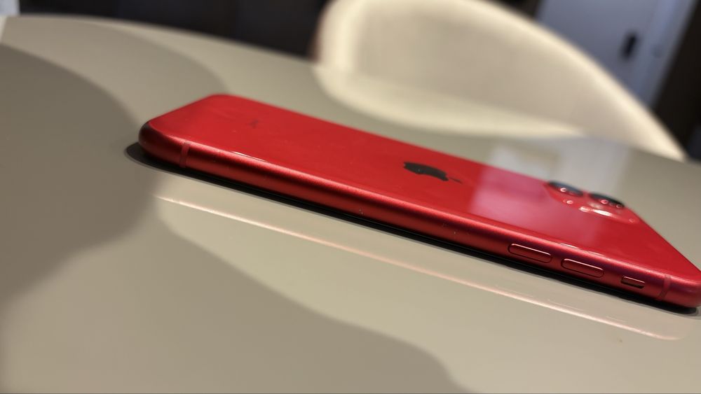Iphone 11 red червен