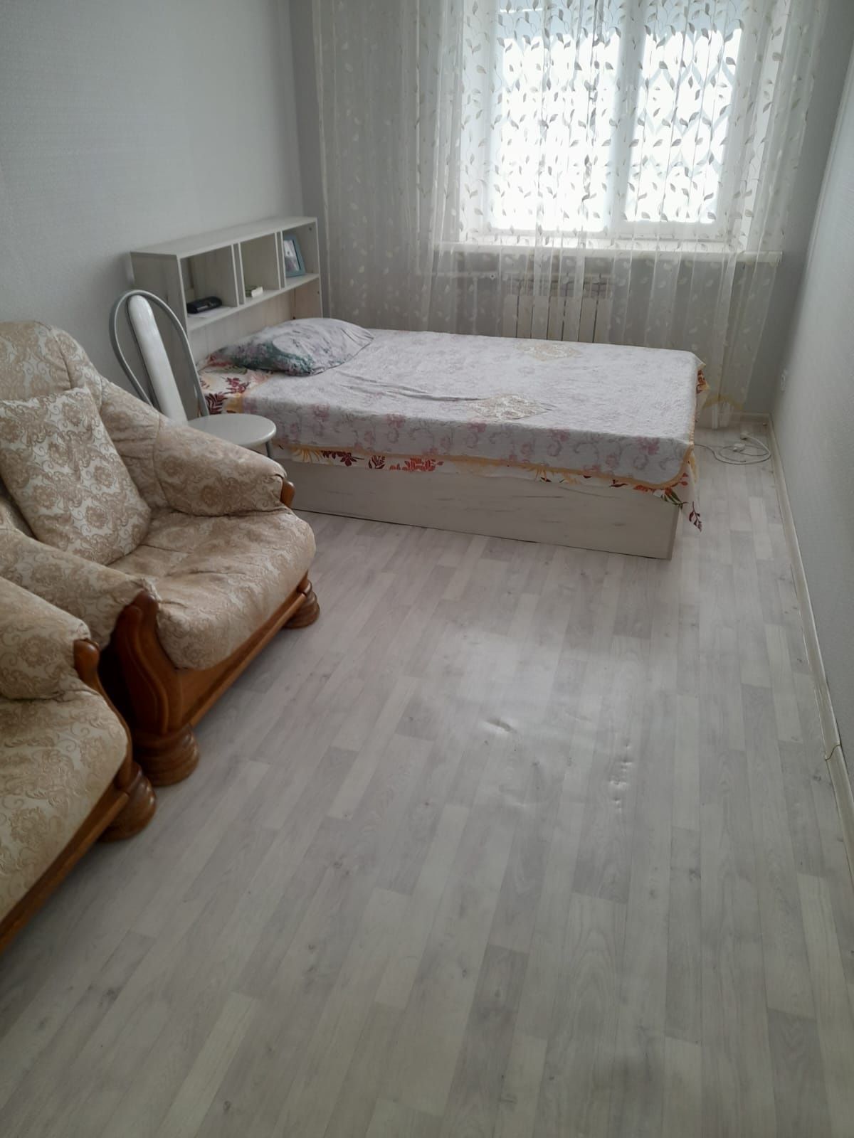 Срочно продаём 2 кв , напротив ТД Жанар