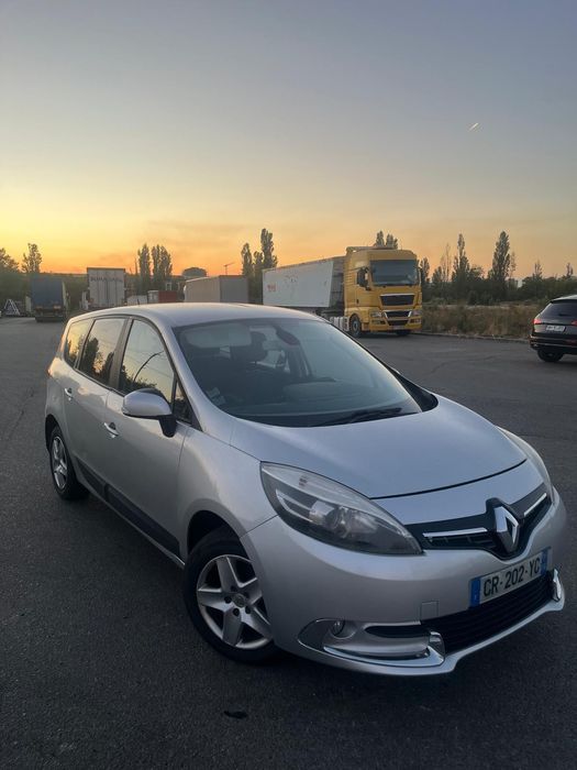 Renault Scenic 3, 7 locuri, 2013