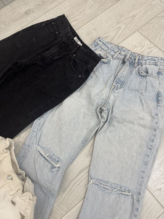 Разпродажба на панталони и дънки