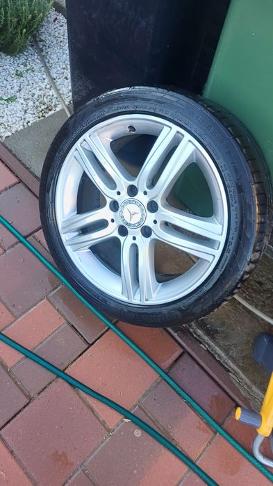 Vând 4 jante mercedes clasa b