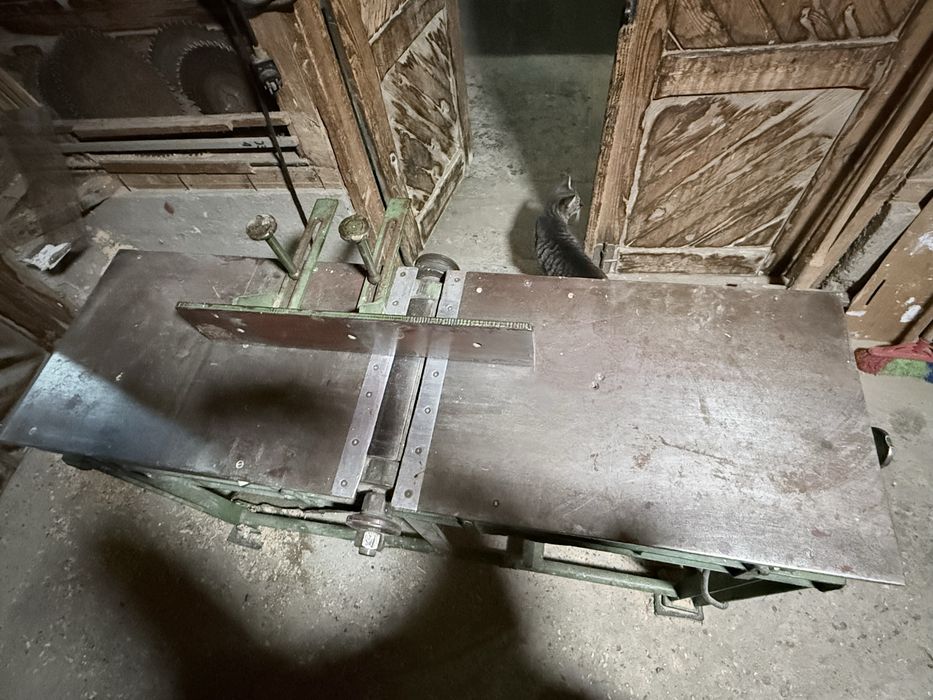 Masini tamplarie plus accesorii