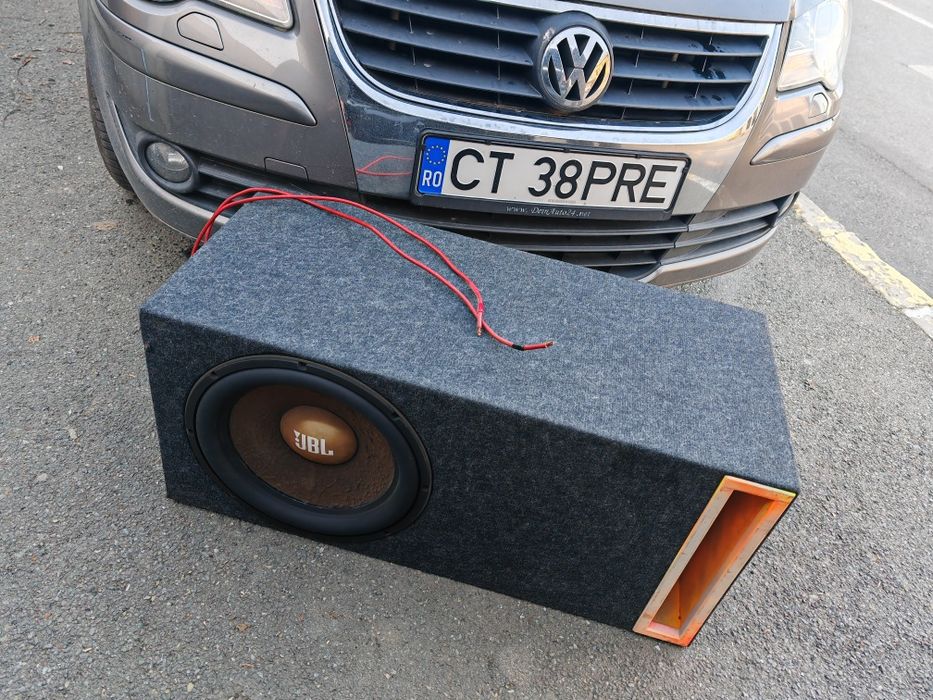 Difuzor  Bas (cutie bas) 15" Jbl  profesional 1600W ca nou