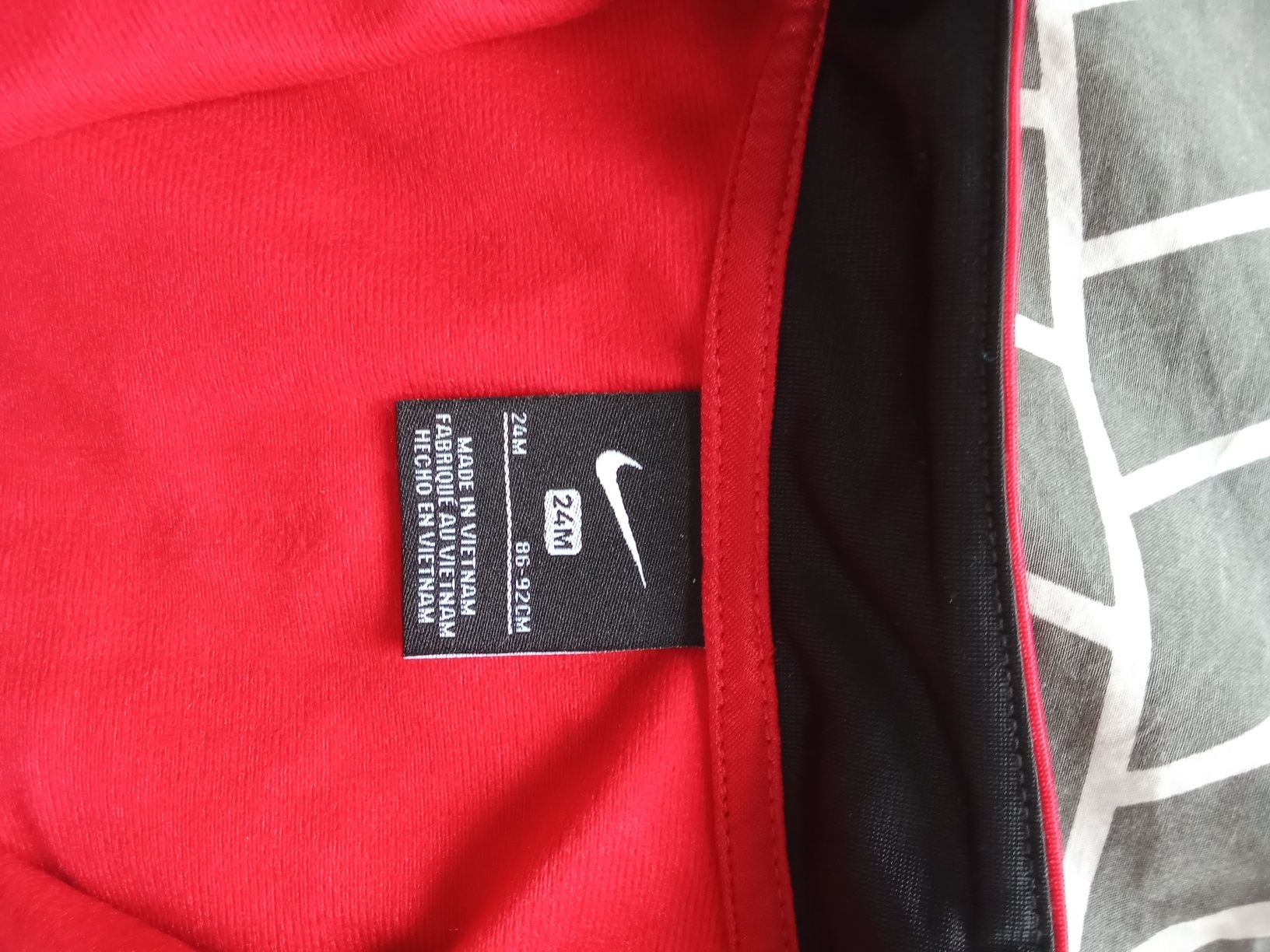 Нов оригинален анцуг Nike размер 86-92