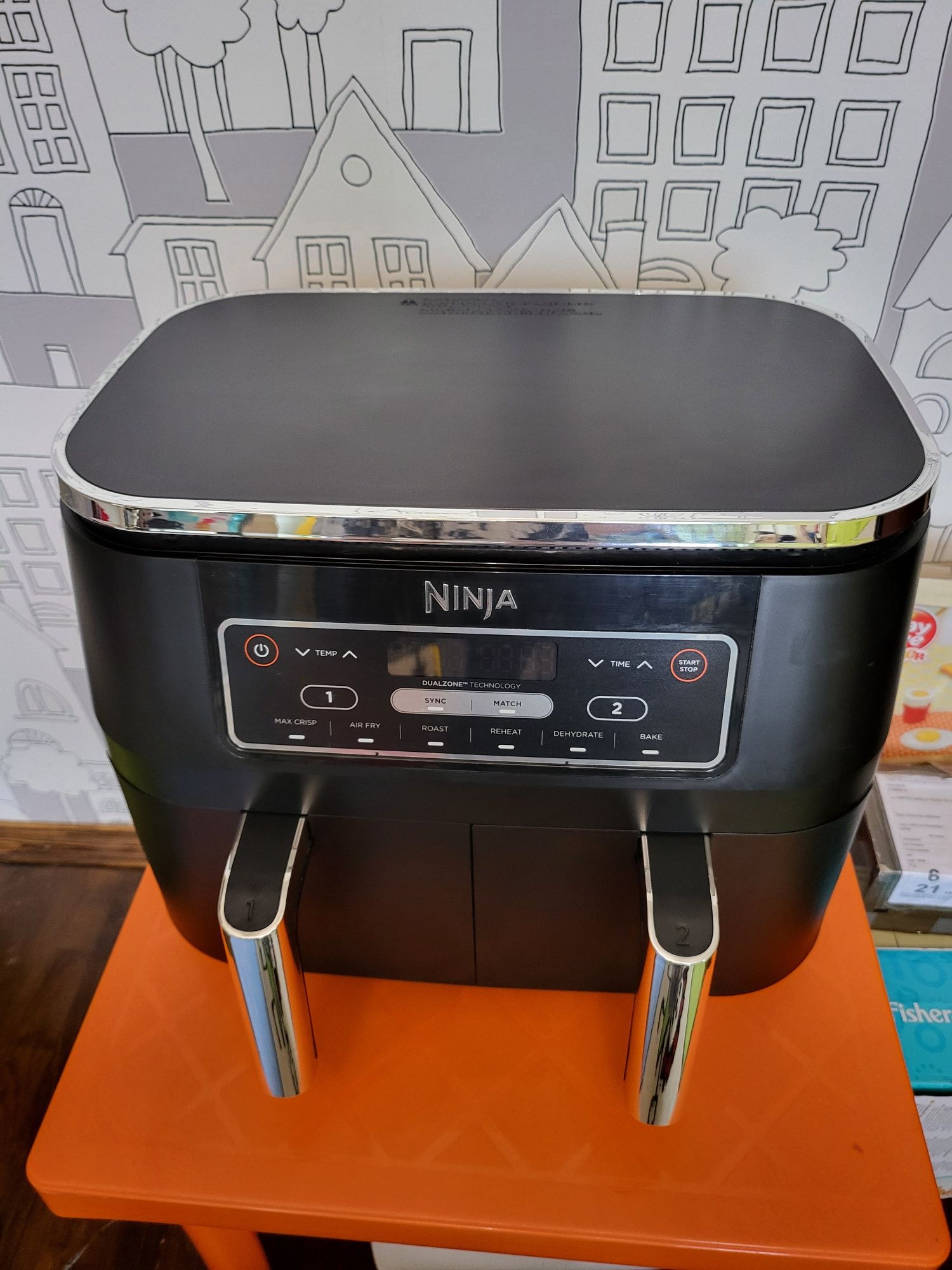 Фритюрник с горещ въздух Ninja AF300EU, 2470W, 7.6 л, 6 програми