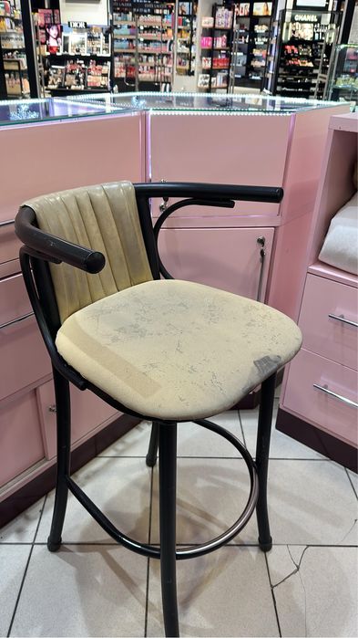 Продам барный стул