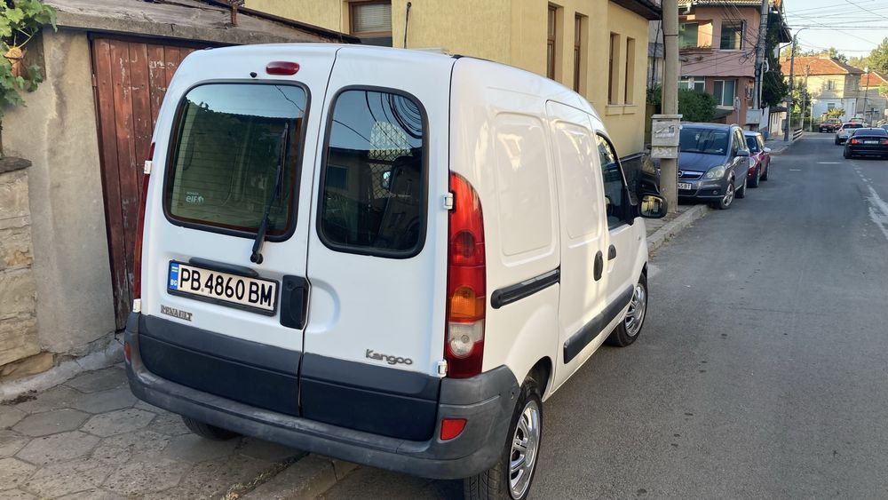 Продавам Renault Kangoo 1.5dci