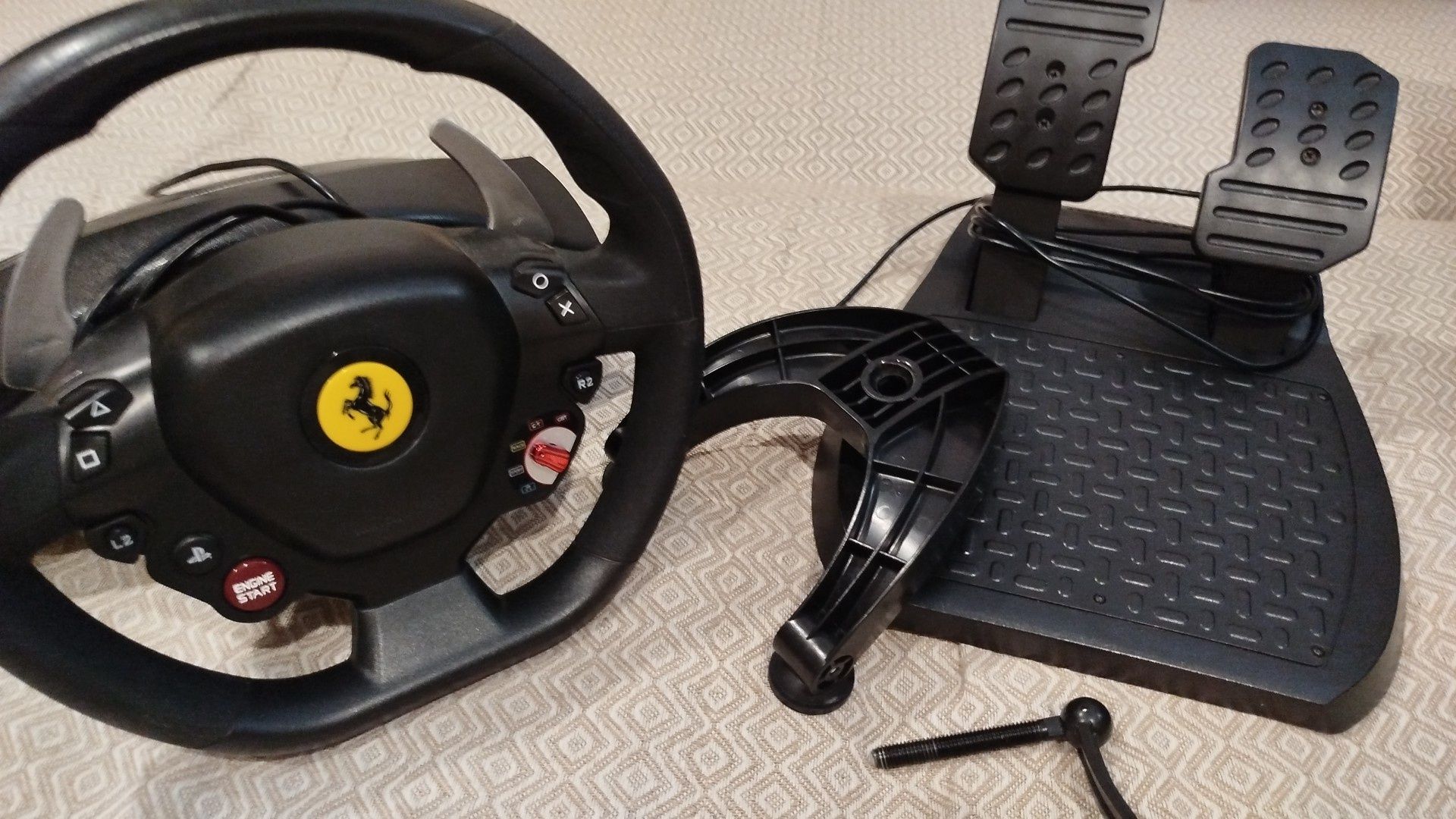 Thrustmaster t80 Ferrari 488GTB