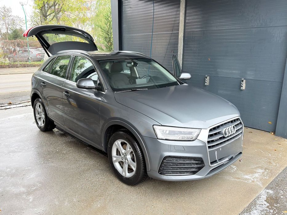 Audi Q3 Audi Q3 quattro S unic proprietar