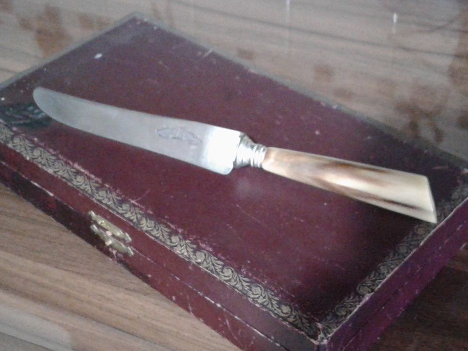 Set de 12 cutite vechi Duvert Freres