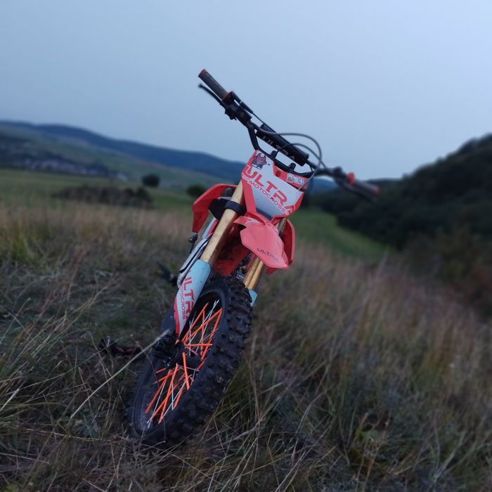 Ultra 125cc pornire la pedală