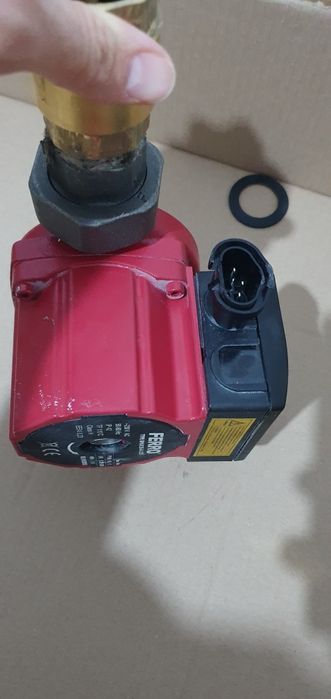Pompa de recirculare apa calda Ferro 25-6/130MM GPA II