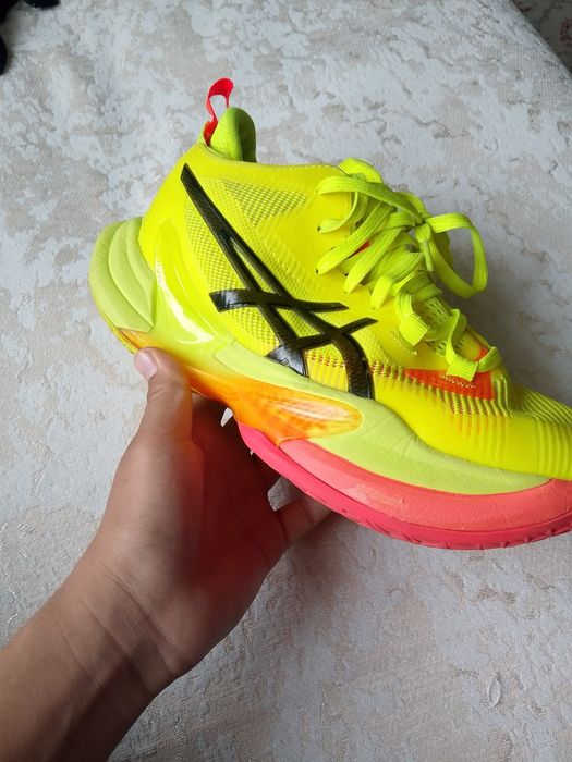 Асикс париж метарайс 2 почти новые