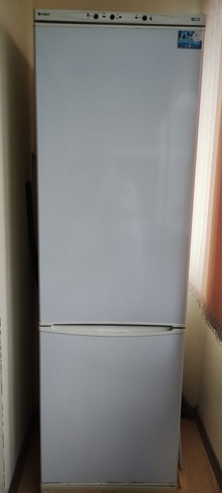 Хладилник Indesit