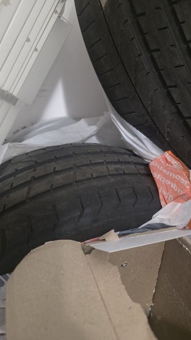 Pirelli P Zero 255 35 19 Vara