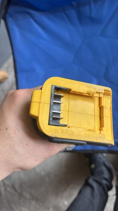 Dewalt DCF894 masina insurubat cheie impact 1/2