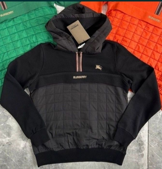 Hanorac sezonul rece,Burbbery,insertii material impermeabil,logo broda
