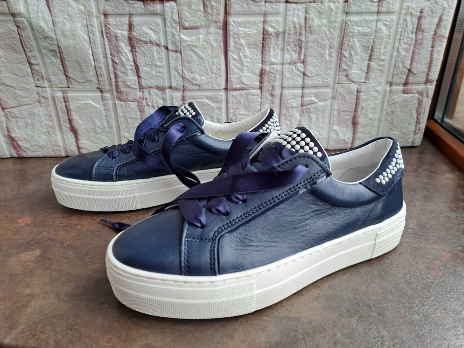 дамски кецове,спортни обувки на платформа,номер38 Нови!кожени