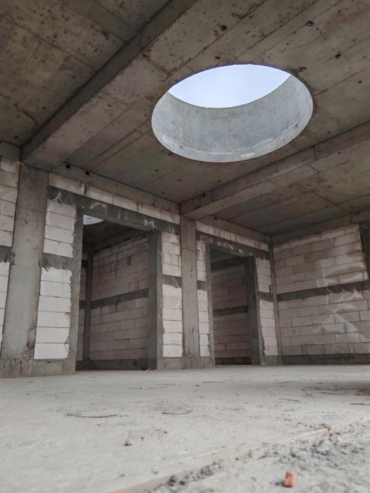 Бетон Монолит қуямиз.