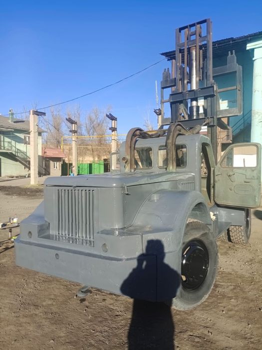 Погрузчик 10 тонн