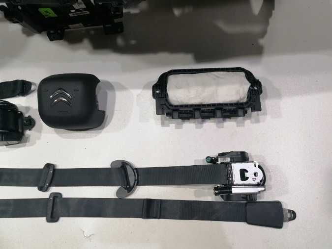 Citroen C4 2020 - plansa bord - kit airbag volan pasager - set centuri