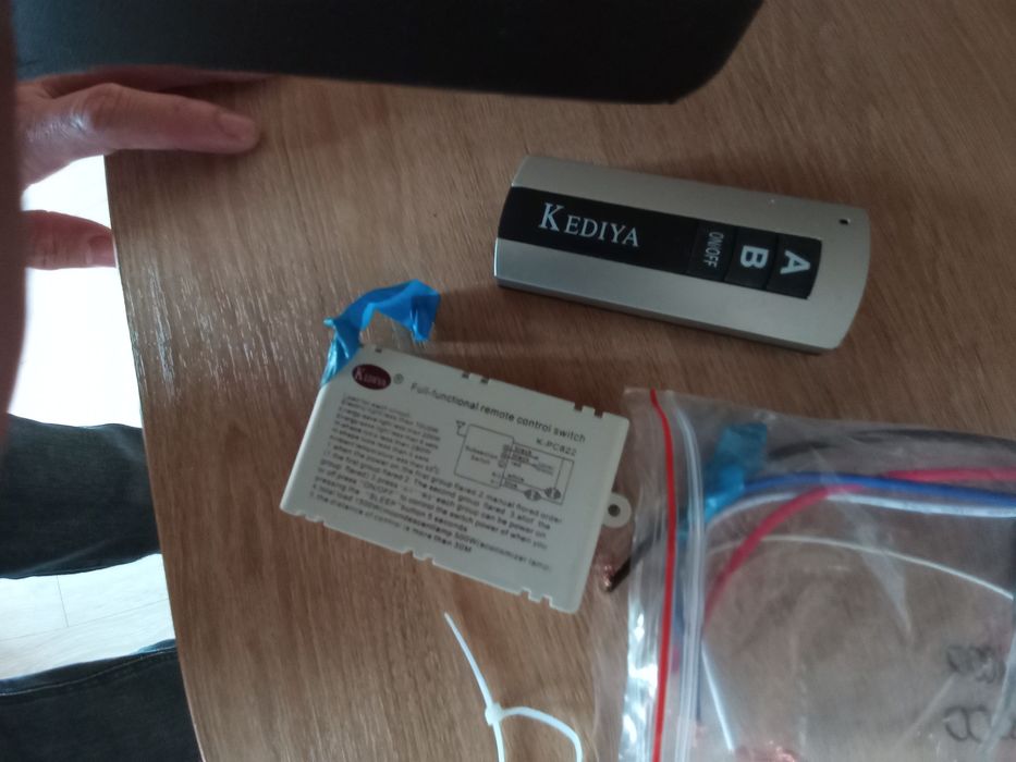 Пульт для люстры и контролер не рабочий