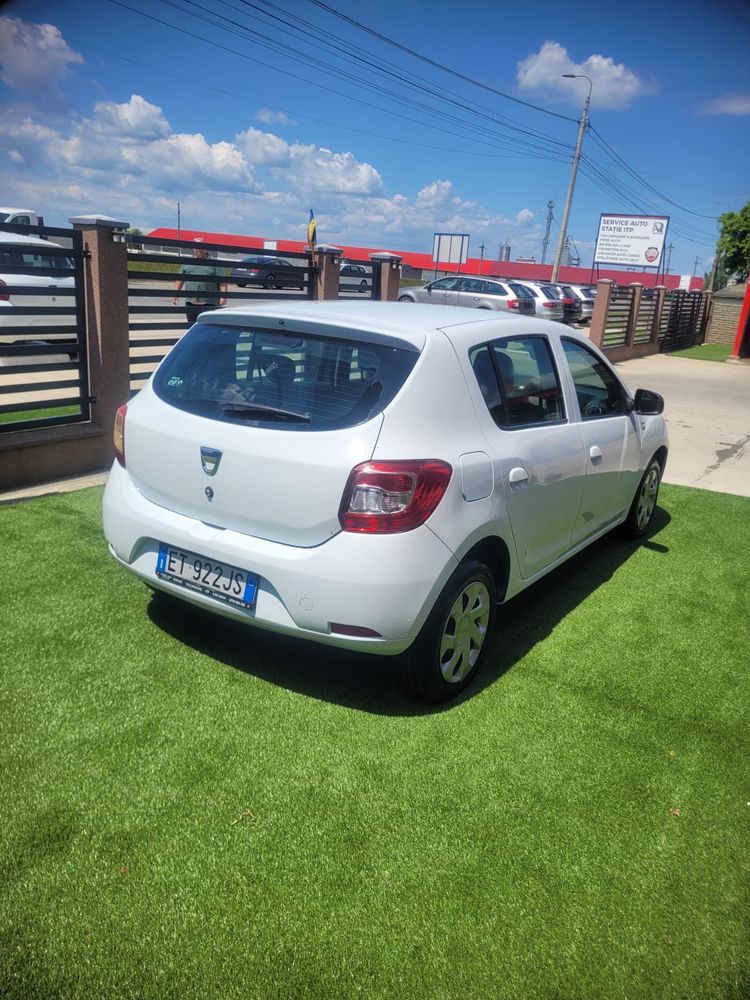 Dacia Nuova Sandero an2014