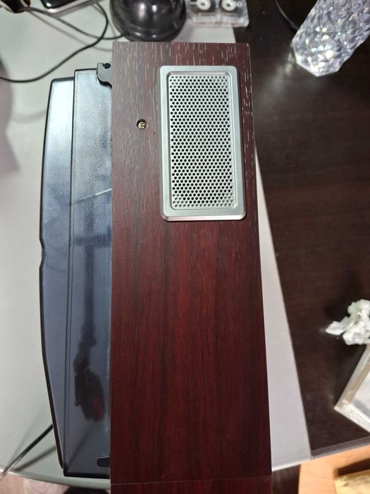 Pick-Up Camry Premium, FM, LCD, AUX in, Stereo, Maro