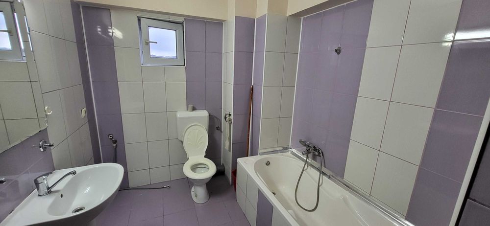 Inchiriez garsoniera confort 1