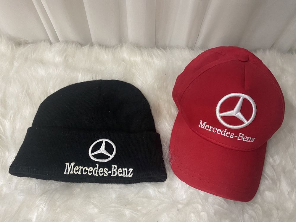 Sepci si fesuri Mercedes noi, unisex