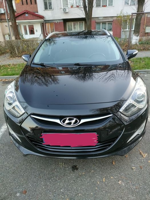 Vind Hyundai i40 negru