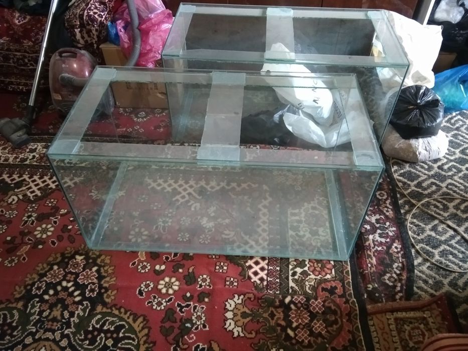 Аквариум 250 л продается.