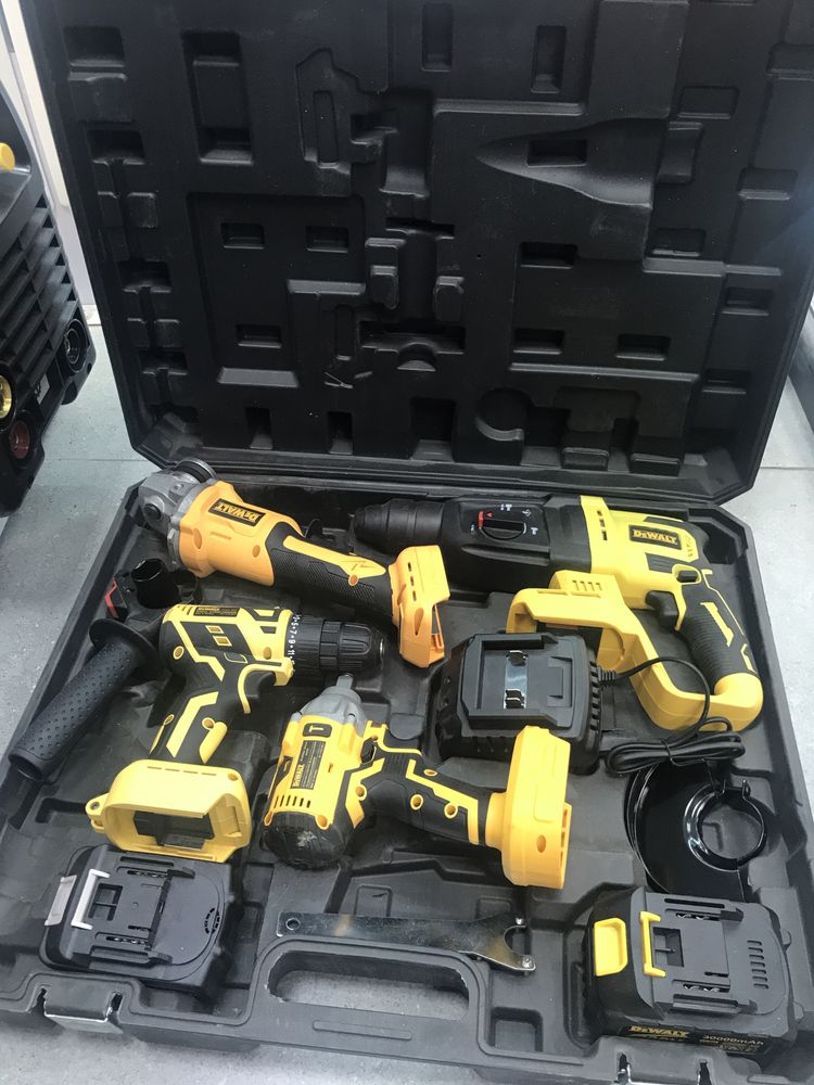 Набор инструментов DeWalt4