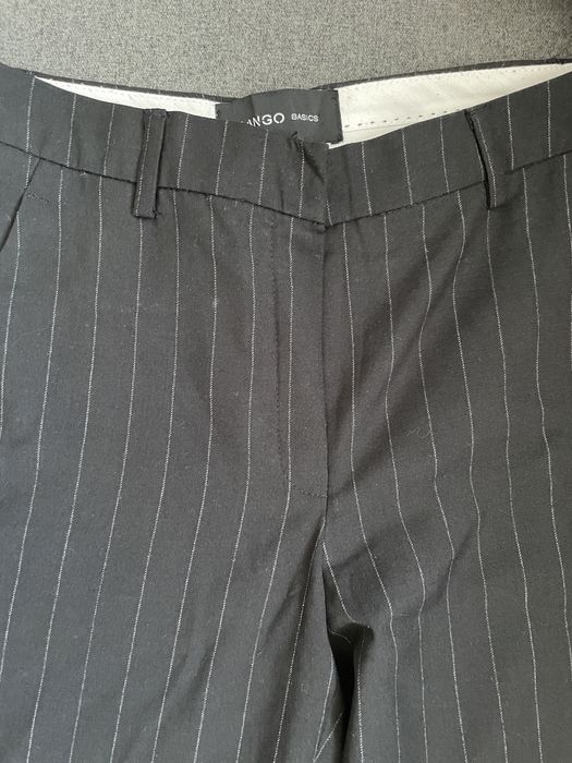 Pantaloni office Mango