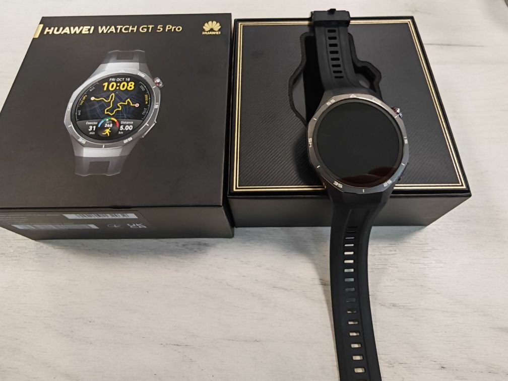 Като нов Huawei Watch GT 5 Pro Titanium Case Гаранция