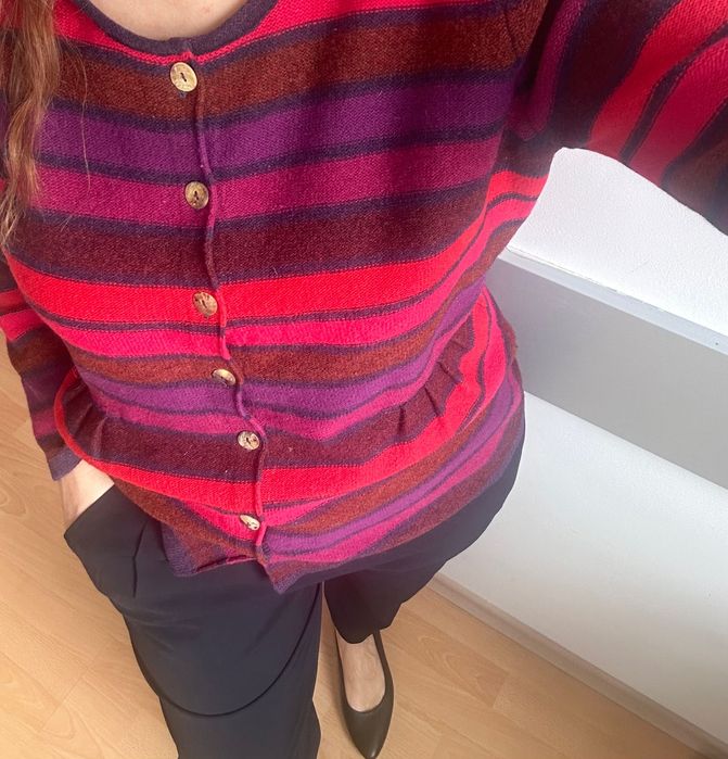 Weekend Maxmara елегантен панталон и вълнена цветна жилетка Mansted