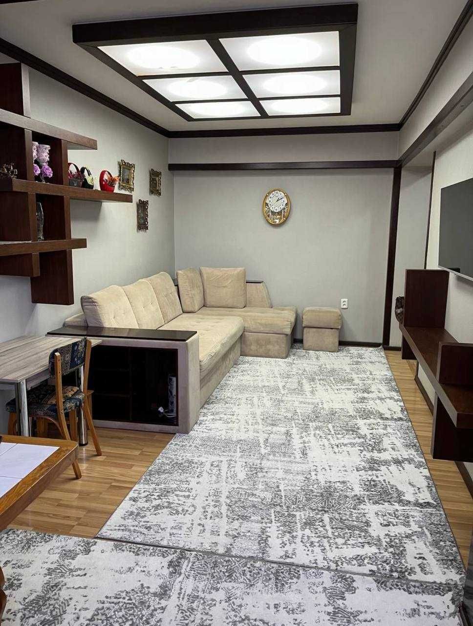ЦЕНТР Продается 2 комн. на Ц-5, MINOR метро
