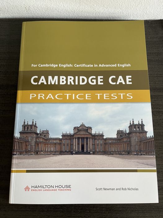 Учебник с пробни тестове CAE-издателство Hamilton