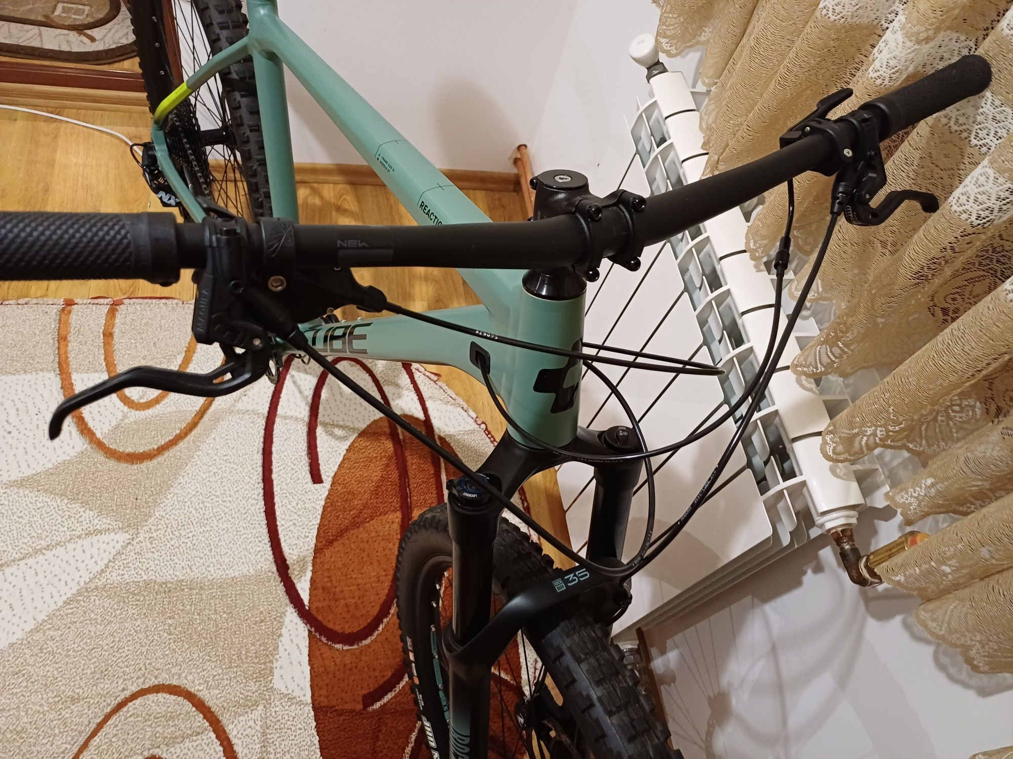 Bicicleta CUBE Reaction TM neutilizata