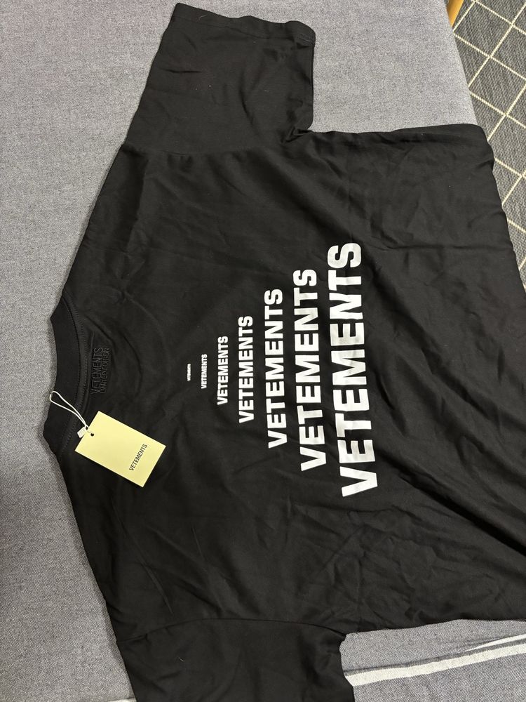 Тениска Vetements