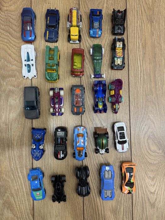 Hot Wheels машинки