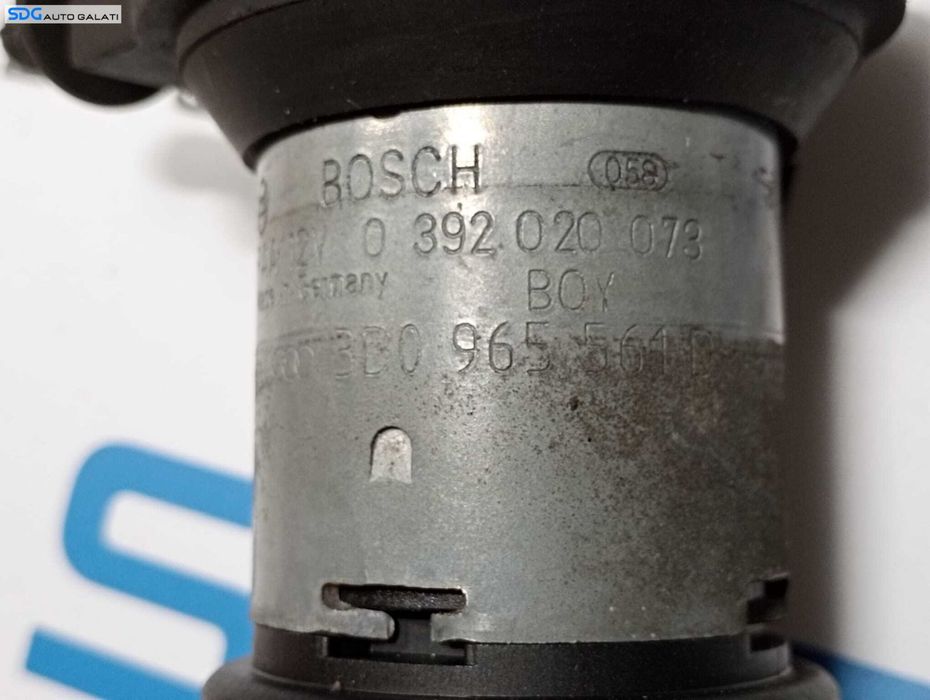 Pompa Secundara Auxiliara Recirculare Apa Bosch Volkswagen Transporter 2010 - 2015 Cod 0392020073 [M5989]