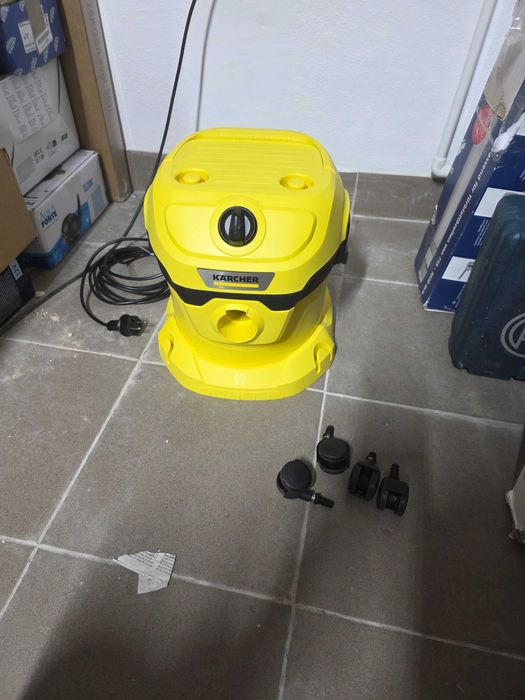 Aspirator Karcher WD 2 PLUS V-12/4/18, Umed/Uscat