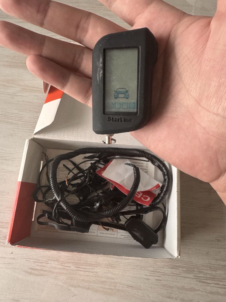 Starline A93 v2 2CAN 2LIN GPS