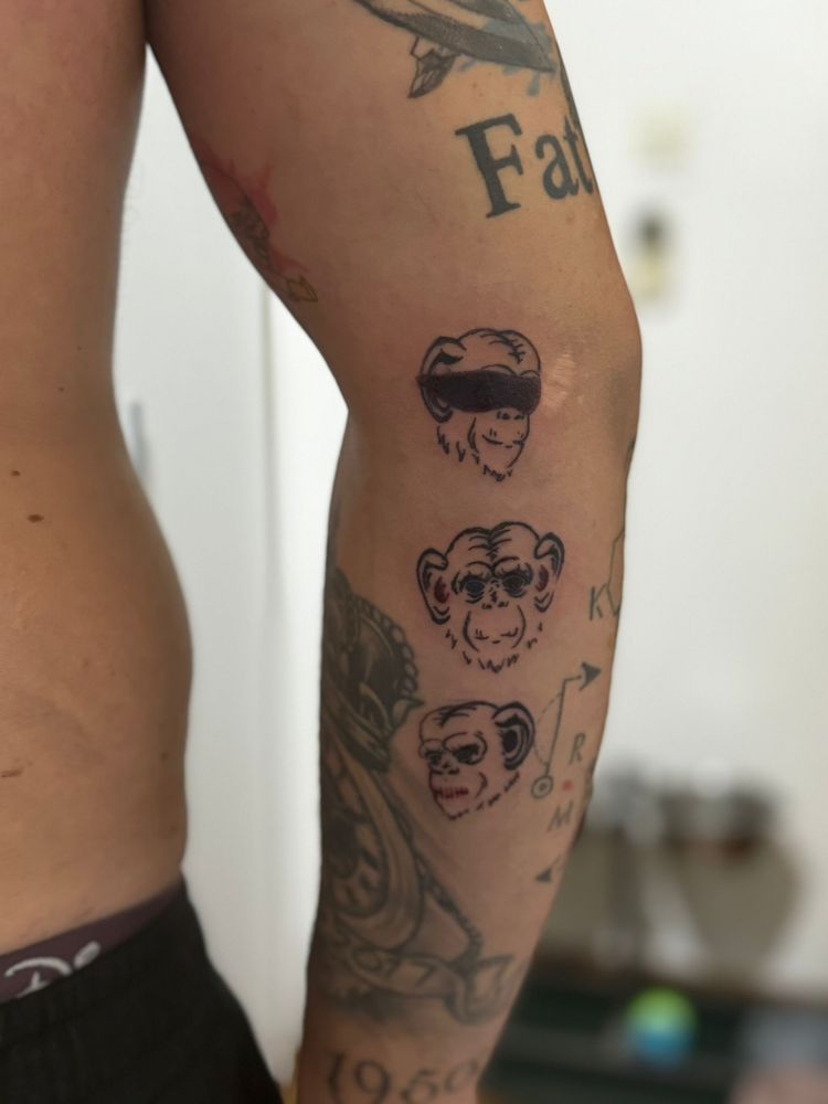 Fac tatuaje gratis