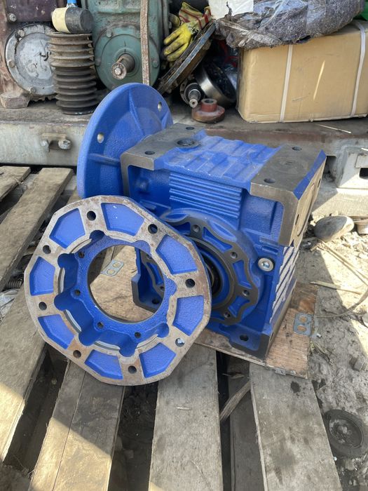 Червячный редуктор кран электродвигател NMRV RV NRV сабын мыло мешалка