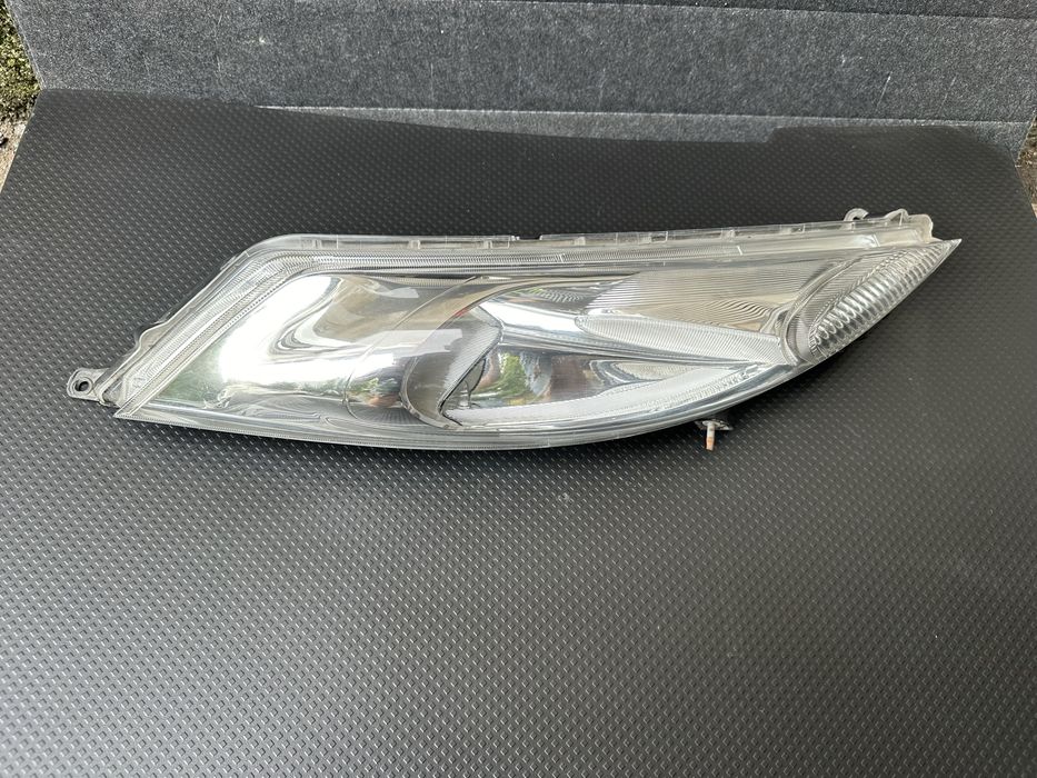 Десен фар за Нисан Джук 10г-15г