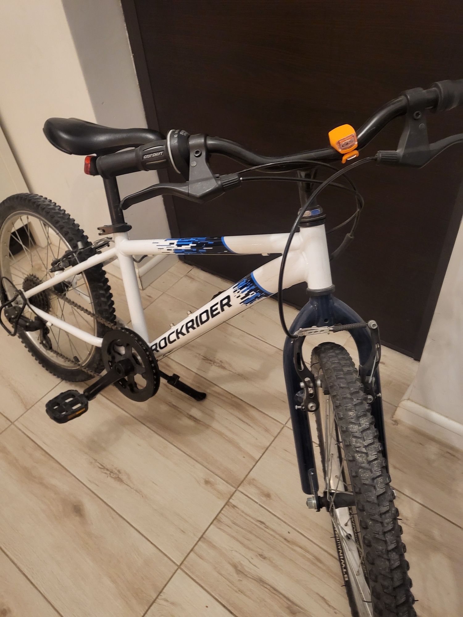 Vând bicicleta rockrider copii 6-9 ani